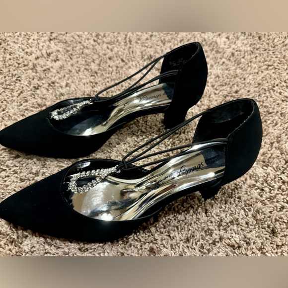 Easy Street Women’s Moonlight Dress Pump - Picture 2 of 7